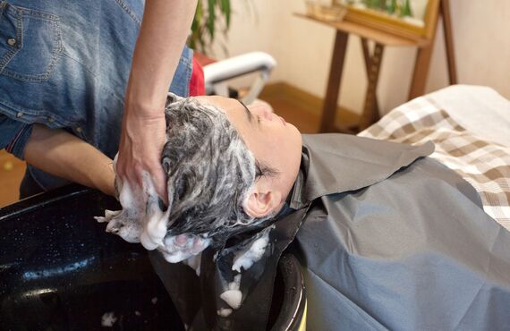 根本を整えヘッドスパで頭皮ケア | 足利で美容室をお探しならNorman private hair works