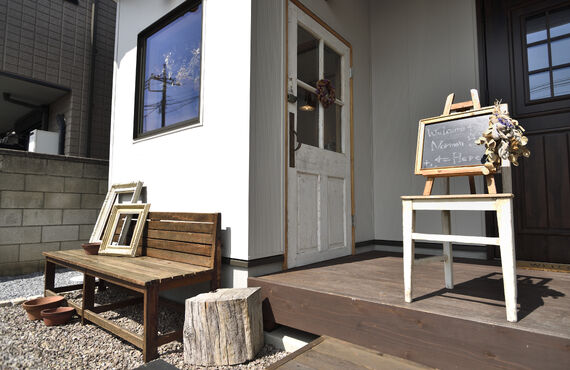 足利市で隠れ家のようなプライベートサロンといえば、Norman private hair works♪